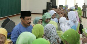 Dahlan Ajak Perempuan Kota Batam Tingkatkan Partisipasi Dalam Pembangunan Kota Batam ft : Ader