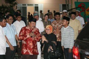 Wako bersama Ibu Mariana Dahlan sampaikan belasungkawa ke kediaman almarhum Kacab BTN Batam