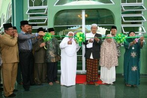 Wawako Resmikan Masjid Al Ikhsan Belakang Padang Foto: Sofyan