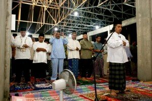 Safari Ramadhan Wako di Masjid Baitul Salam, Sei Binti ft : Irwansyah