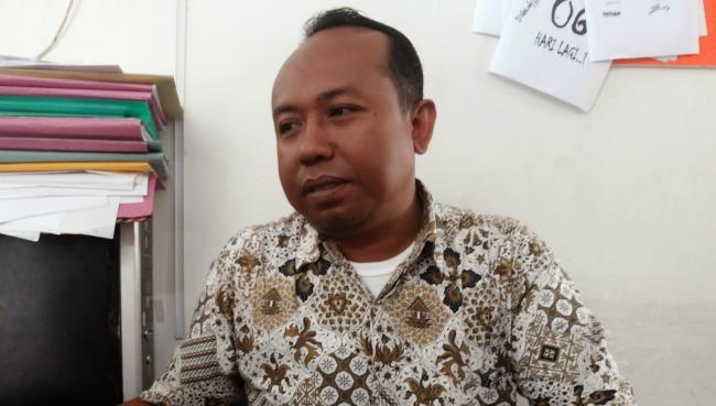 10Agus-Setiawan-ketua-kpu_batam.jpg