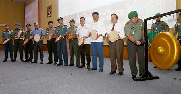 Mahasiwa dan TNI/Polri Batam Ikuti Lomba Bintal