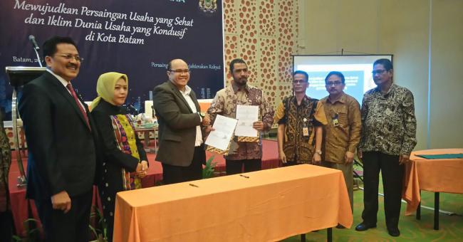 KPPU dan Kadin Batam Buat Nota Kesepahaman