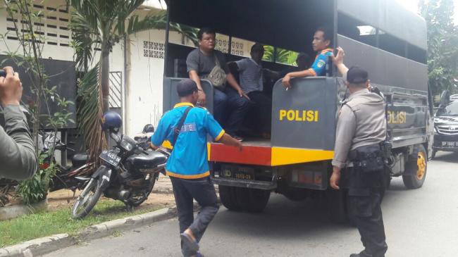 Tim Terpadu Razia Juru Parkir Liar